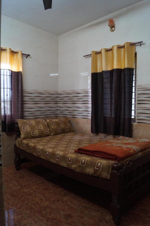 Wins Rooms Valparai Ngoại thất bức ảnh